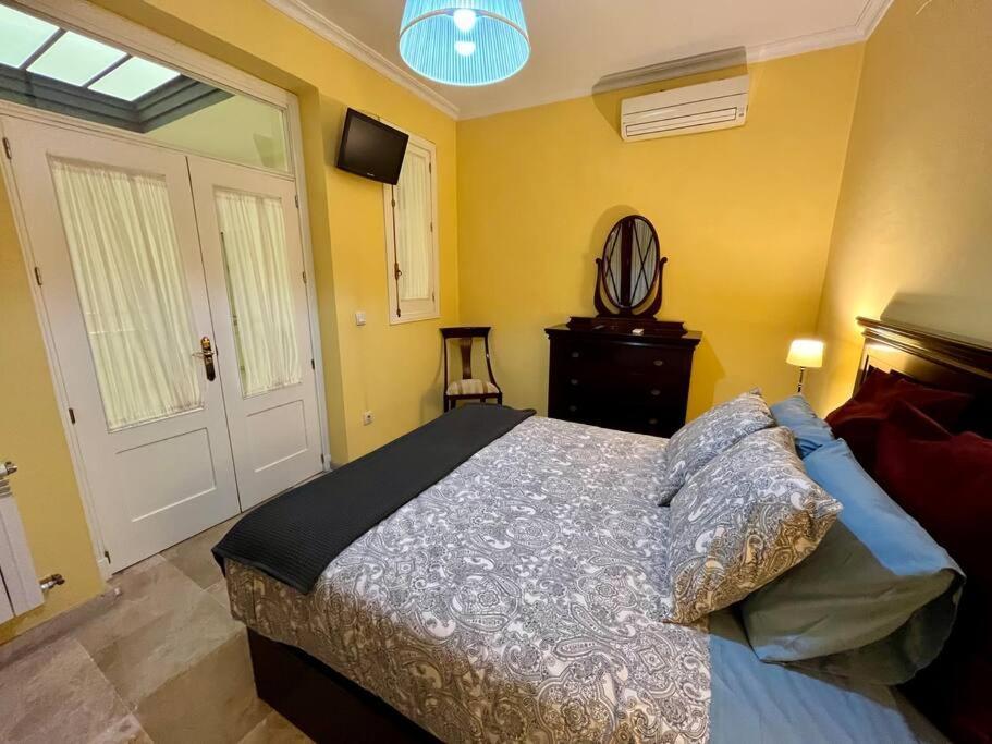 Apartamento Suite Alameda De Hercules Sevilla Dış mekan fotoğraf